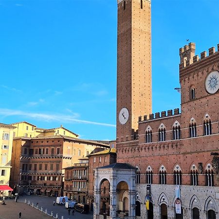 The Balcony Suite - Affaccio Su Piazza Del Campo Siena Esterno foto