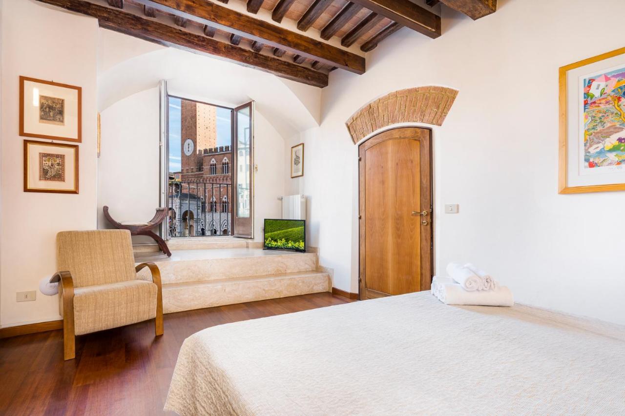 The Balcony Suite - Affaccio Su Piazza Del Campo Siena Esterno foto