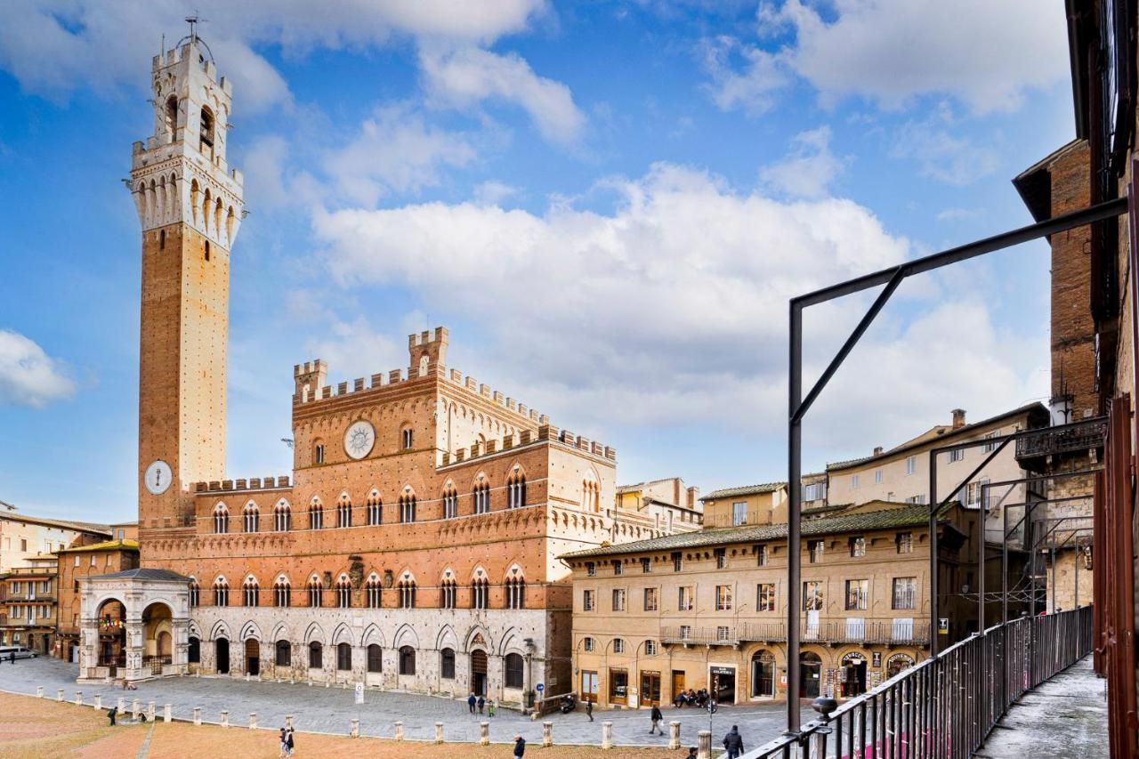 The Balcony Suite - Affaccio Su Piazza Del Campo Siena Esterno foto