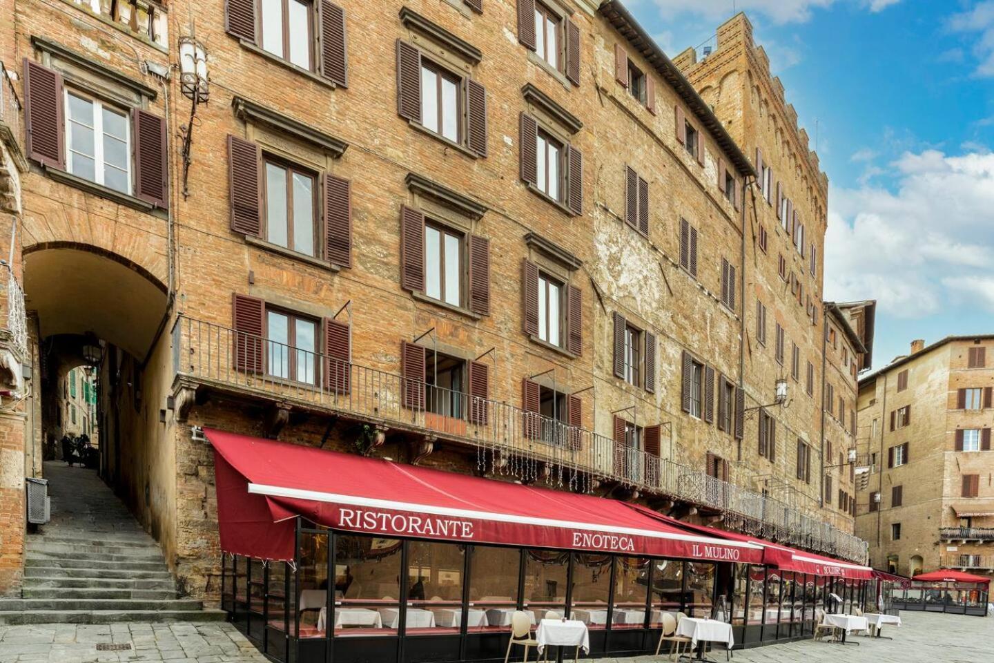 The Balcony Suite - Affaccio Su Piazza Del Campo Siena Esterno foto